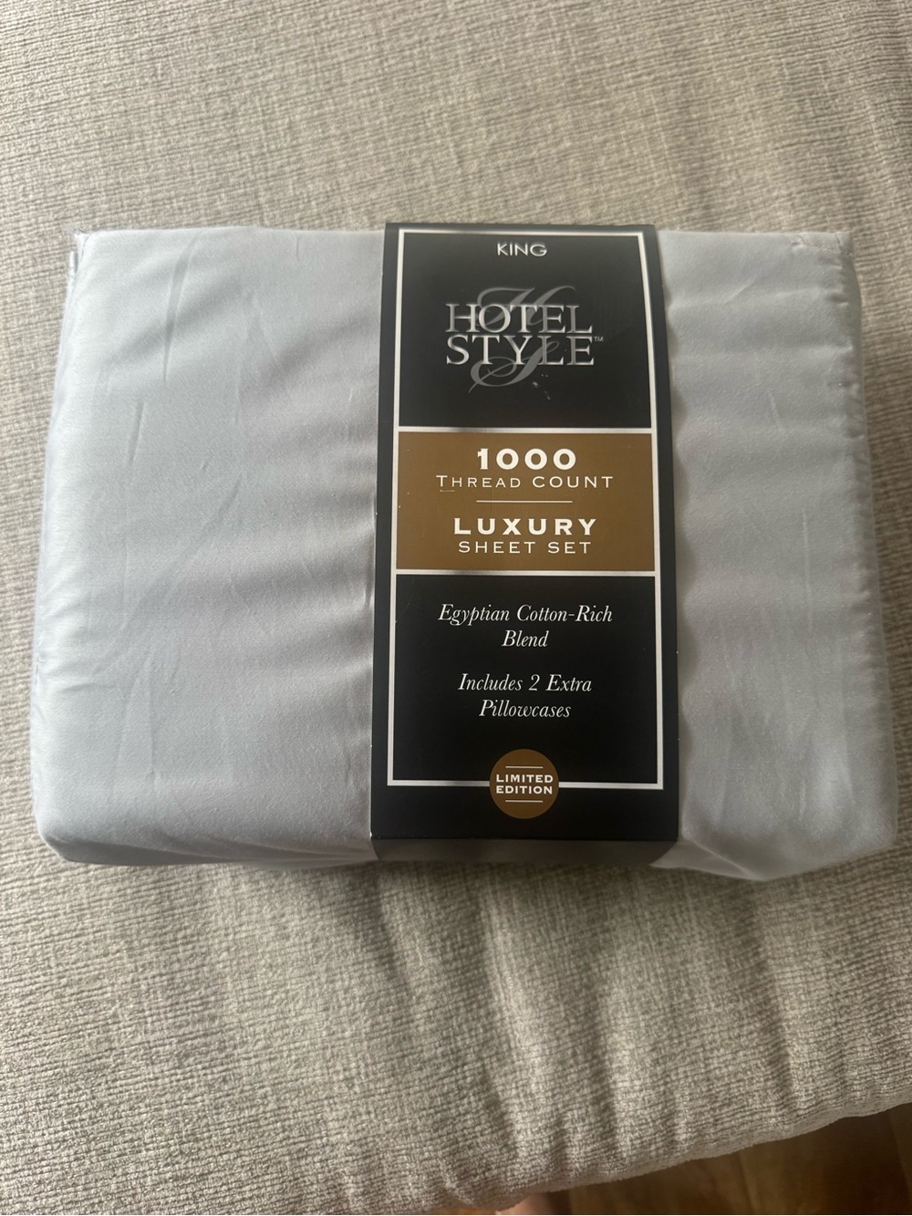 Threshold Hotel-Style King Sheet Set in gray